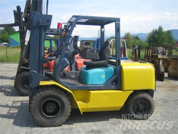 Komatsu FG50T-1E1 Alacsony emelőkocsi