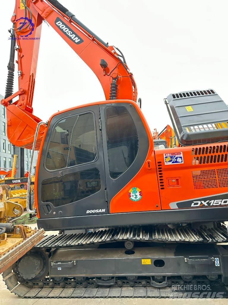 Doosan DX 150 Közepes (midi) kotrók 7 t - 12 t
