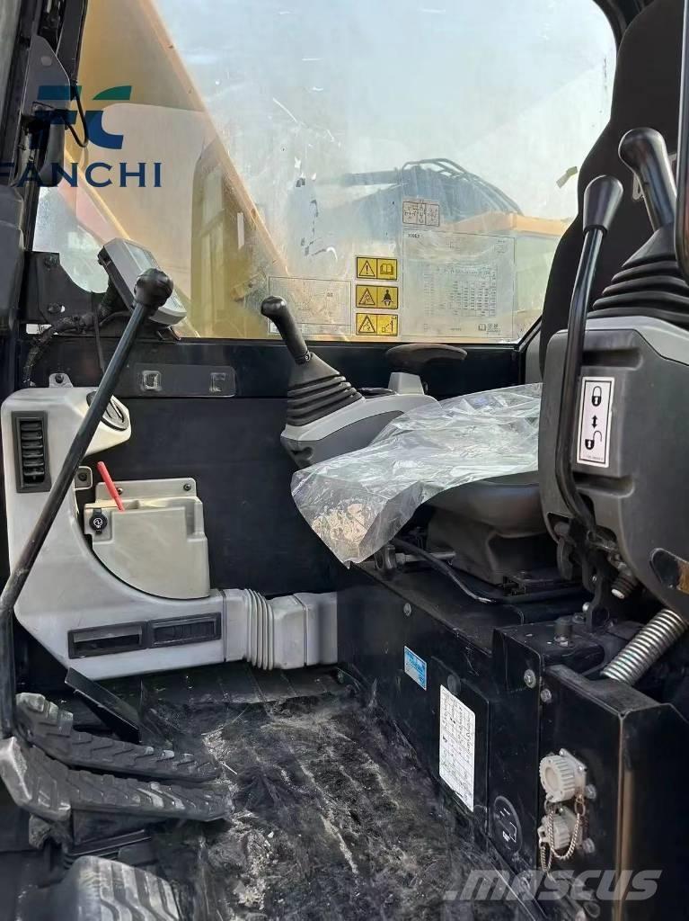 CAT 308 E 2 Lánctalpas kotrók