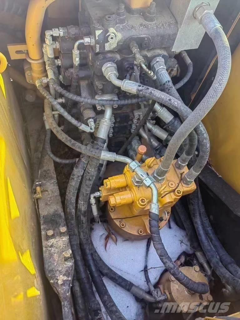 Sany SY 125 C Lánctalpas kotrók