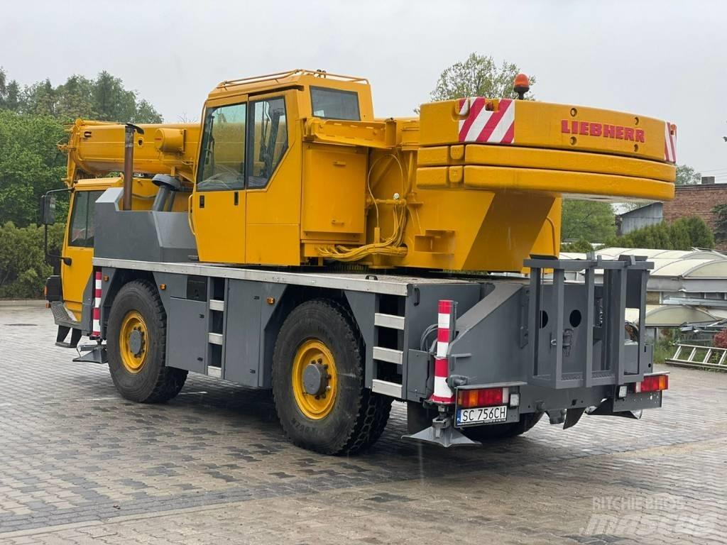 Liebherr LTM 1030/2 Terepdaruk