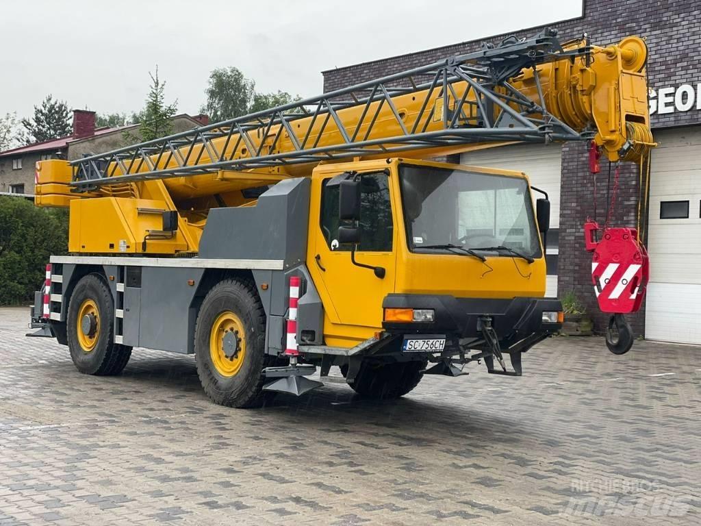 Liebherr LTM 1030/2 Terepdaruk