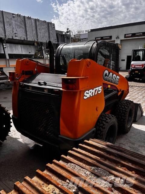 CASE SR 175 Kompaktrakodók