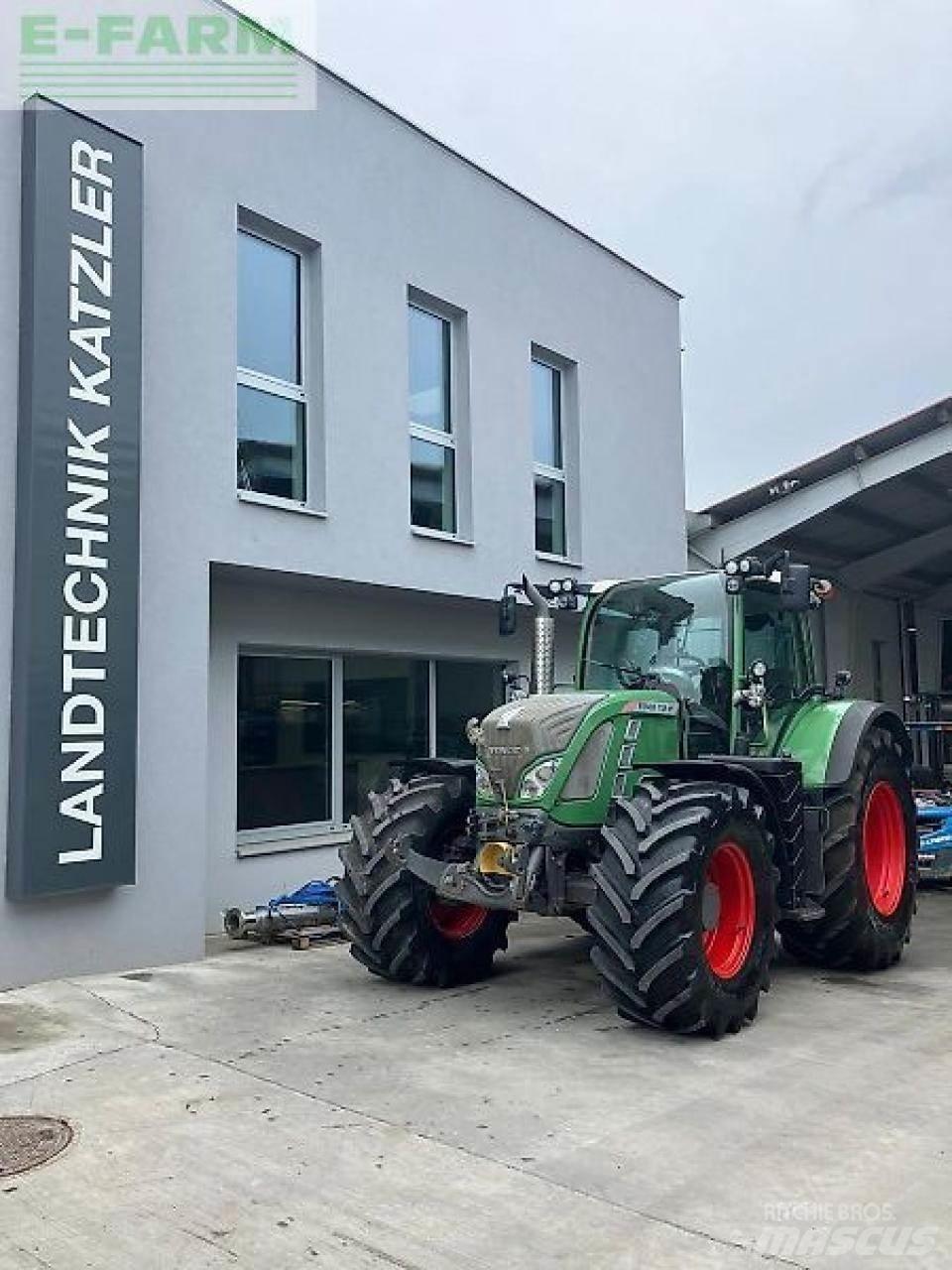 Fendt 724 vario Traktorok