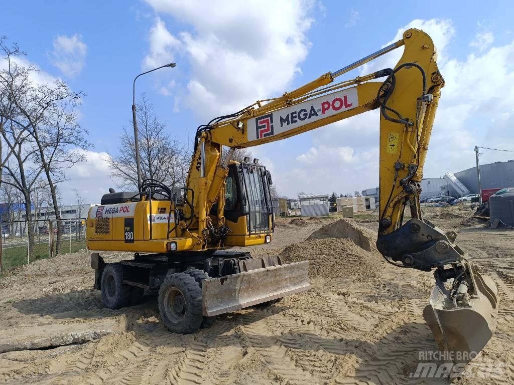 Komatsu PW180-7E0 Gumikerekes kotrók