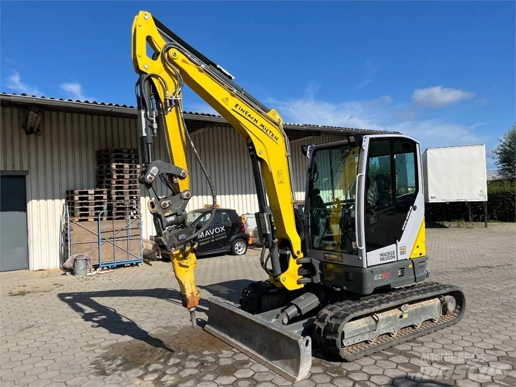 Neuson EZ50 Mini kotrók < 7t