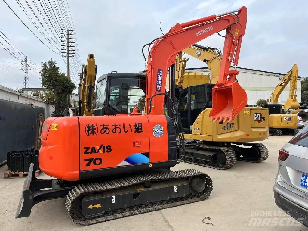Hitachi ZX 70 Mini kotrók < 7t