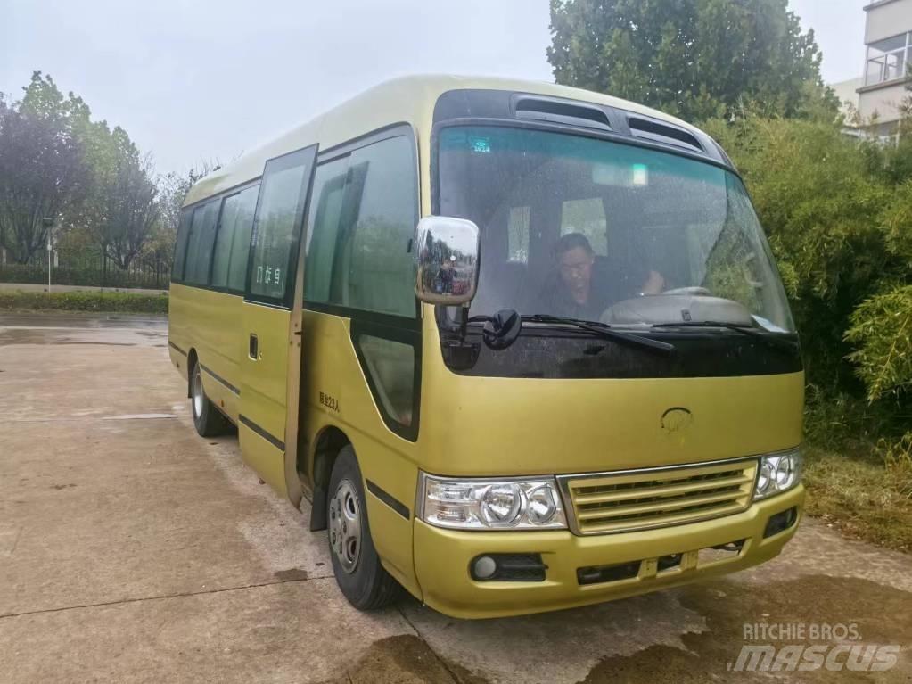 Toyota Coaster Távolsági buszok