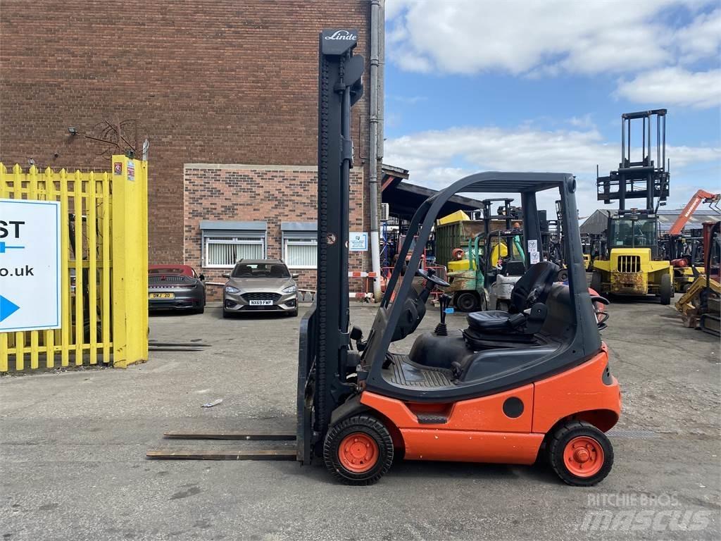 Linde H16T-03 Gázüzemű targoncák