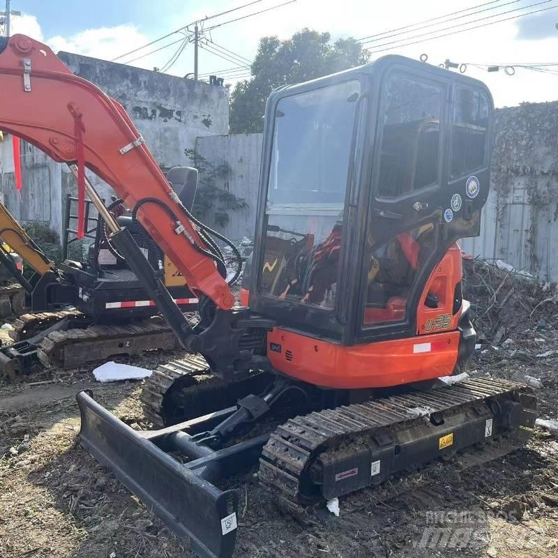 Kubota U 35 Mini kotrók < 7t