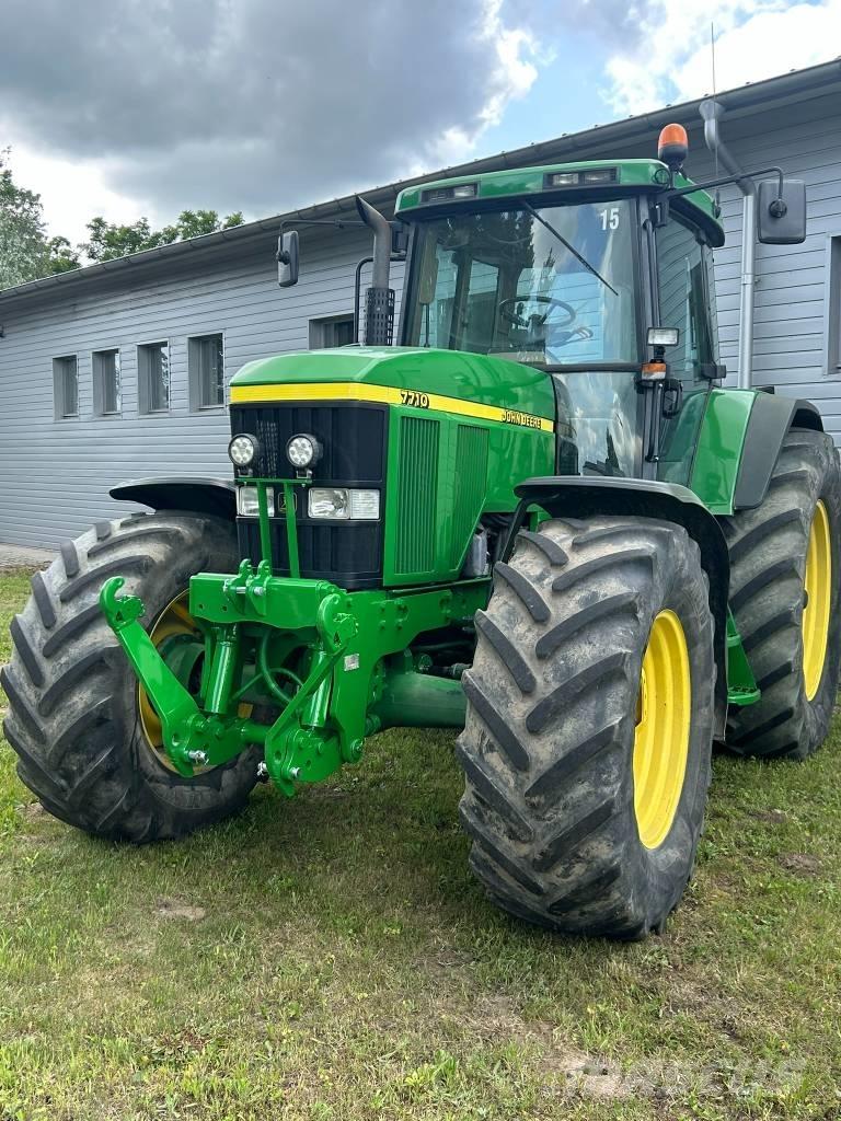 John Deere 7710 PQ Traktorok