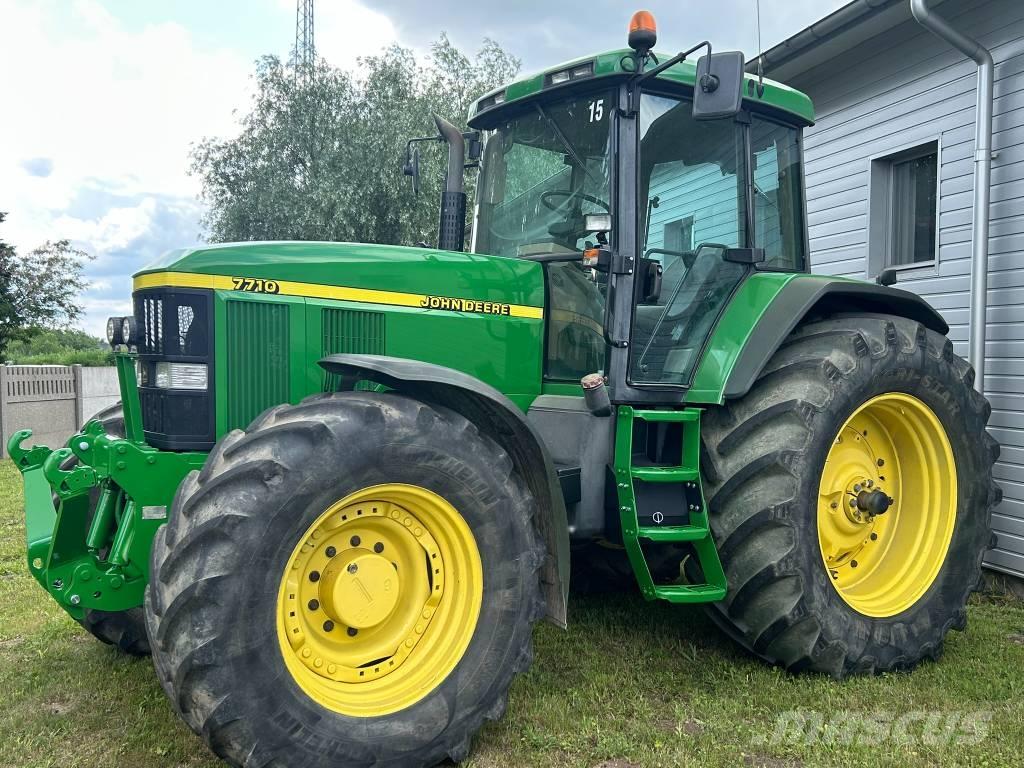 John Deere 7710 PQ Traktorok