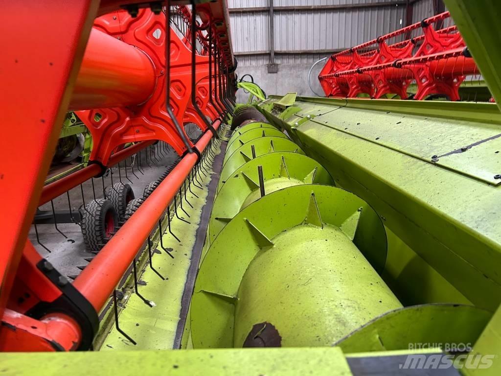 CLAAS Lexion 670 Kombájnok