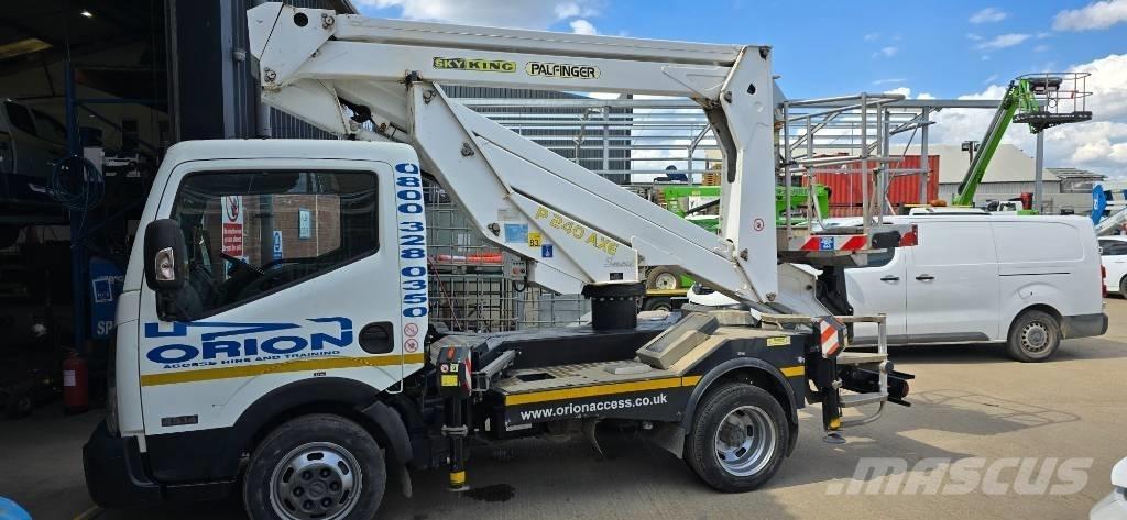 Palfinger P 240 AXE Teherautóra szerelt emelők és állványok