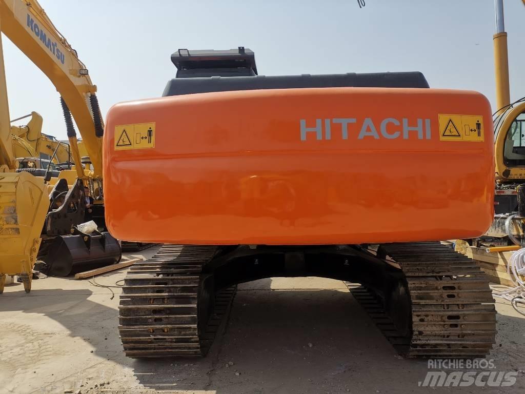 Hitachi ZX 200 Lánctalpas kotrók