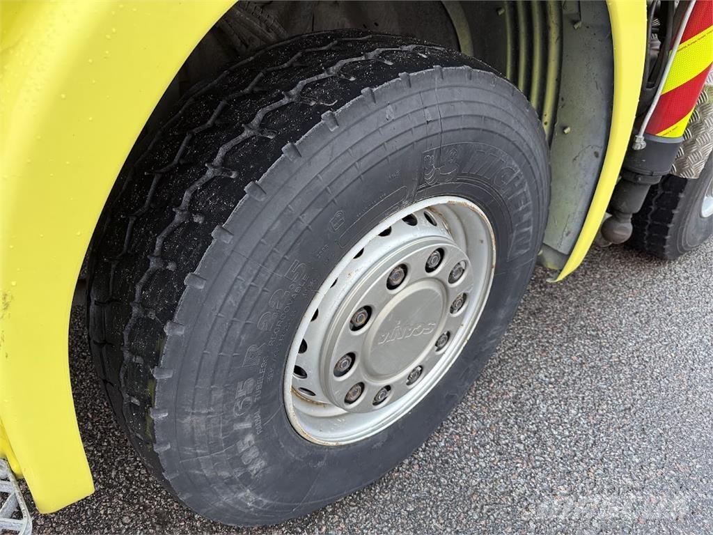 Scania R164G 8*4 Darus teherautók