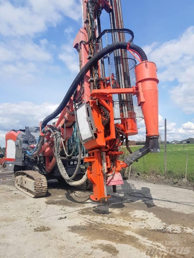 Sandvik DI 550 Talaj fúró