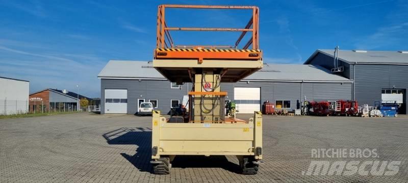 JLG 203-24 Ollós emelők