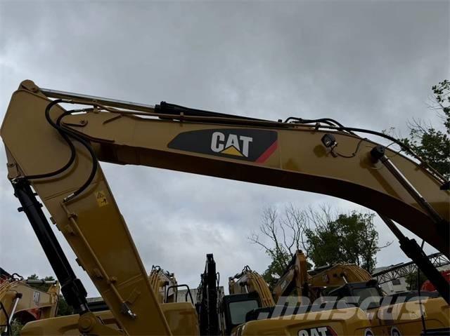 CAT 320 D2L Lánctalpas kotrók