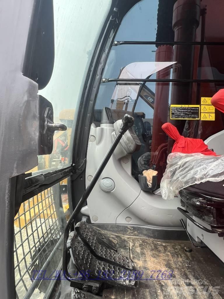 Hitachi ZX200 Lánctalpas kotrók