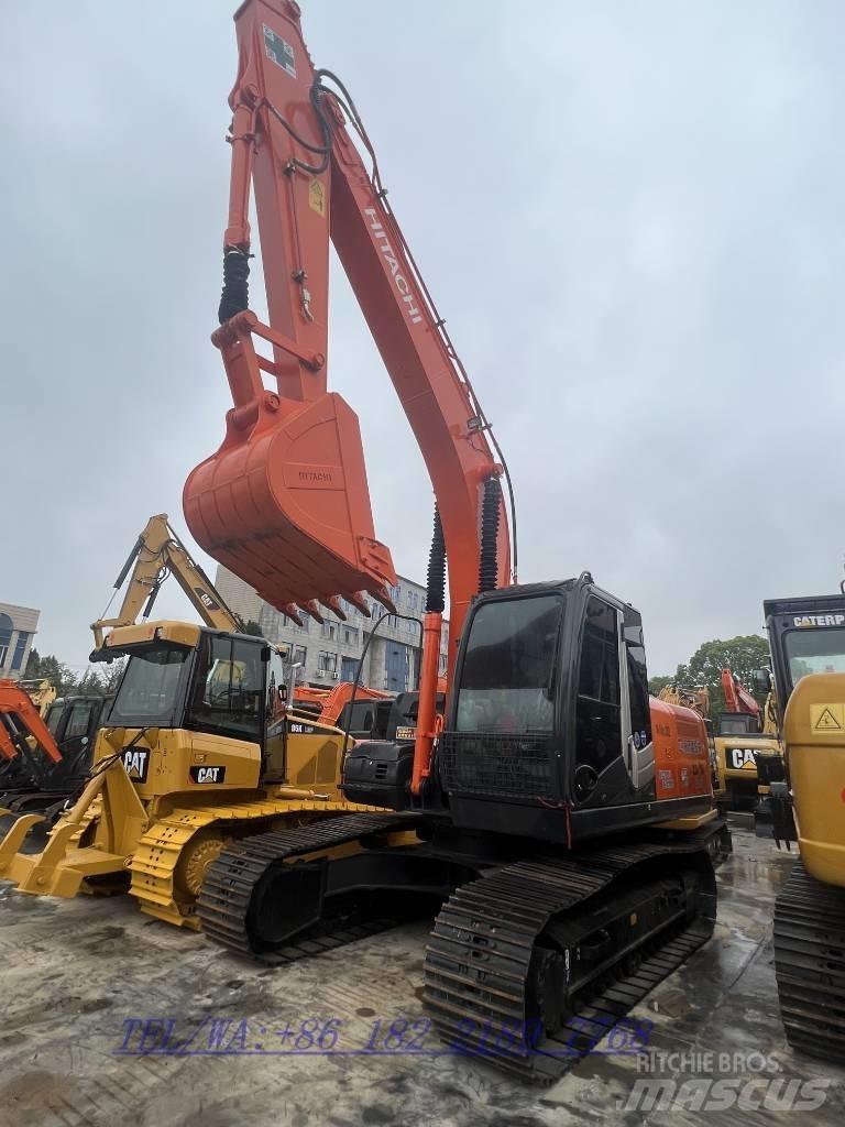 Hitachi ZX200 Lánctalpas kotrók