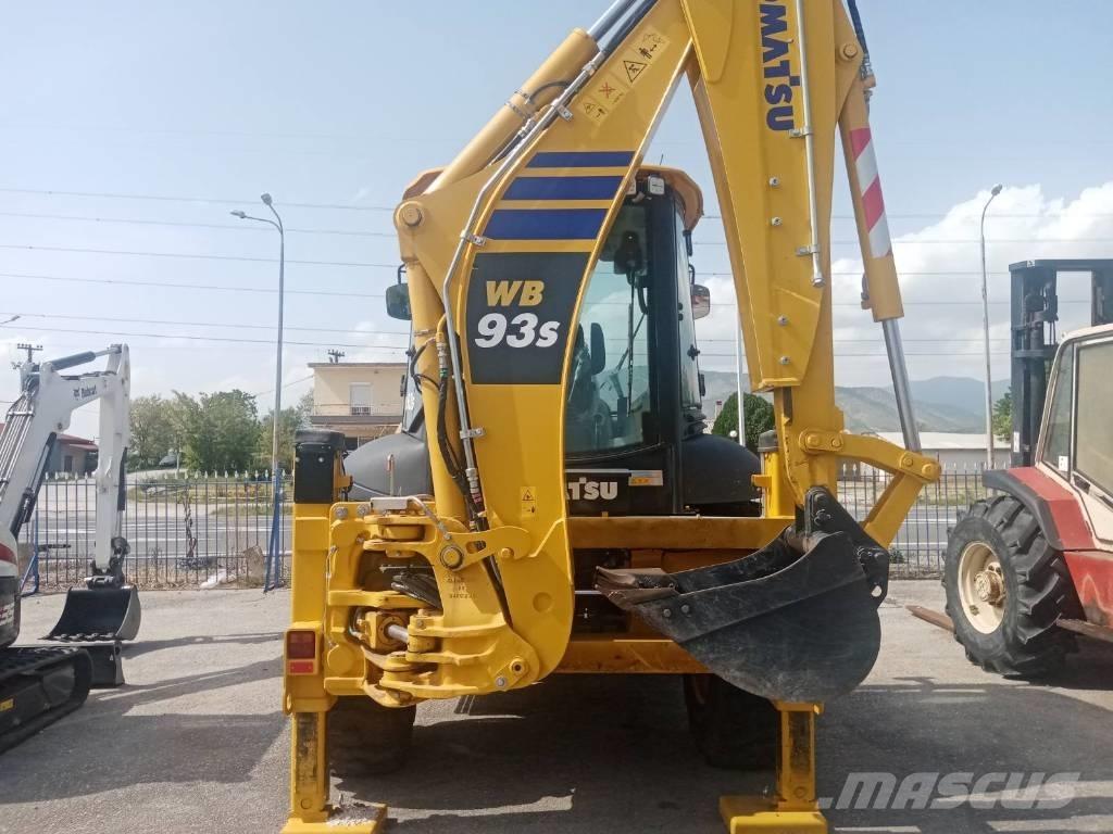 Komatsu WB 93 S Kotrórakodók