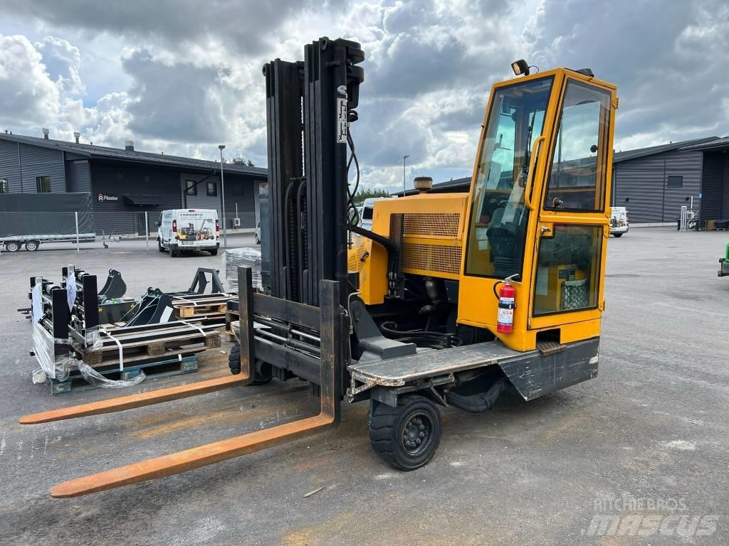 Transmanut T30 Oldalvillás targonca
