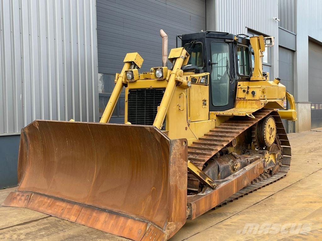 CAT D6T XL lánctalpas dózerek