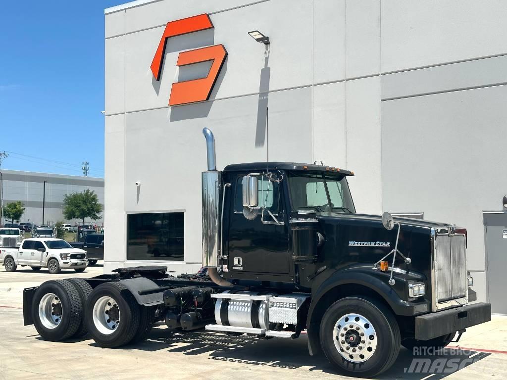 Western Star 4900 Nyergesvontatók