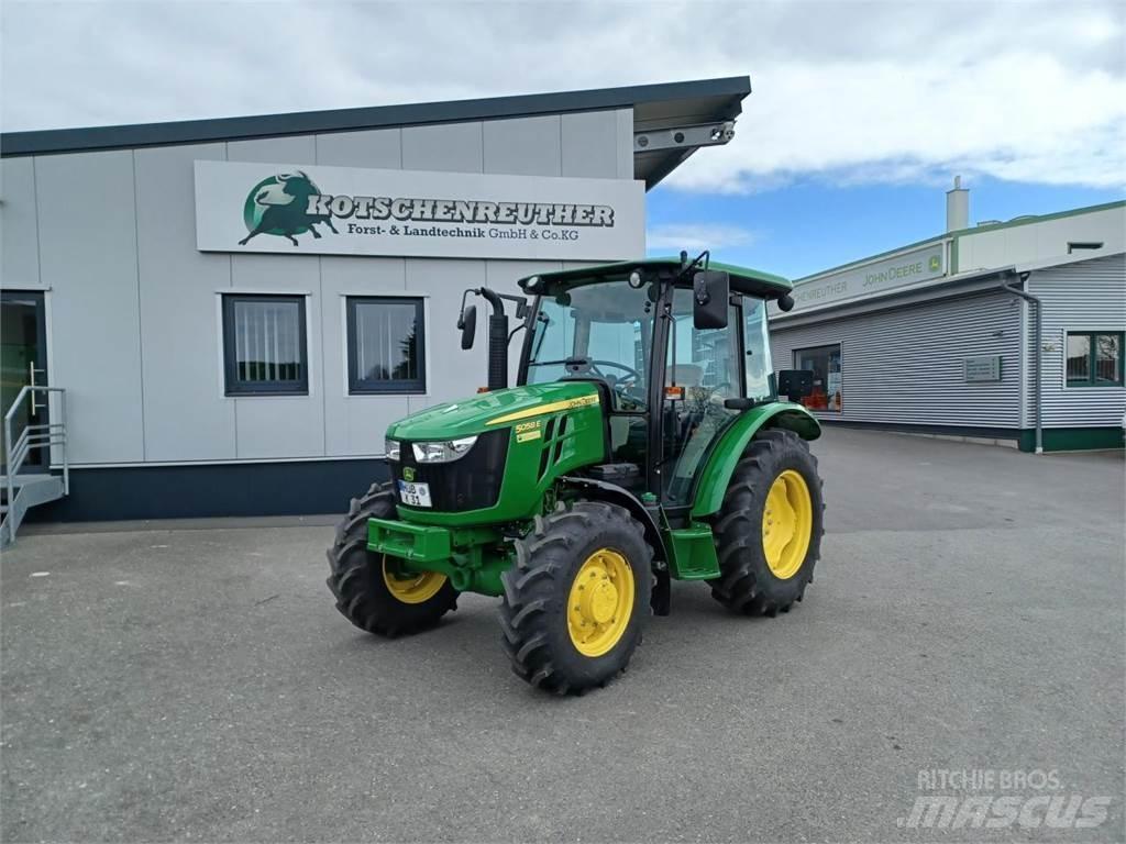 John Deere 5058E Traktorok