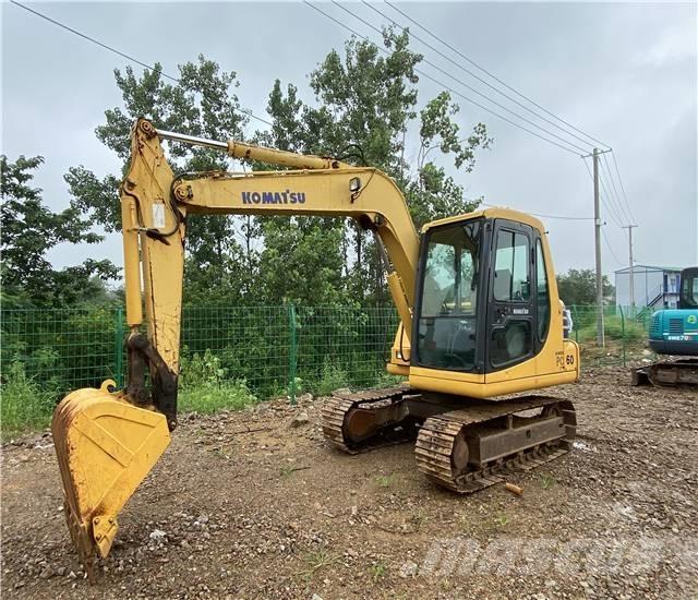 Komatsu PC 60 Lánctalpas kotrók