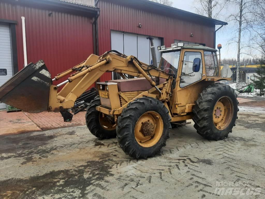 Valmet 702S 4 veto Traktorok