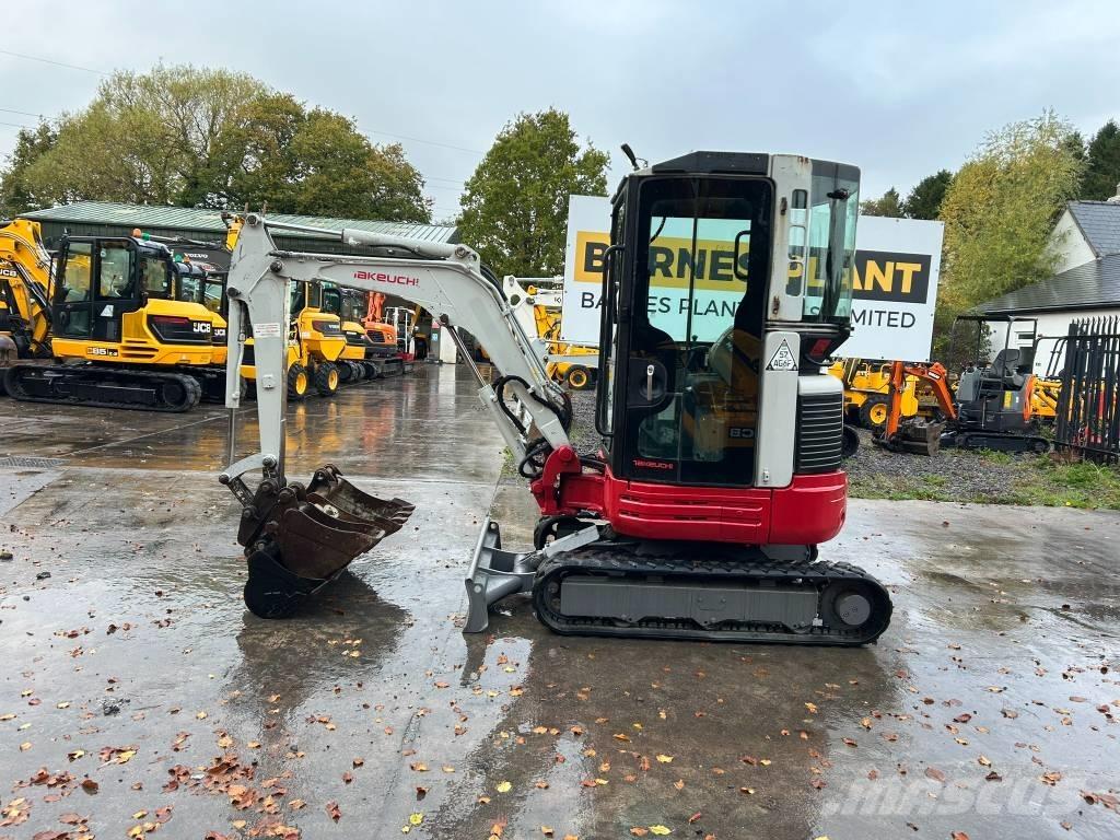 Takeuchi TB 23 R Mini kotrók < 7t