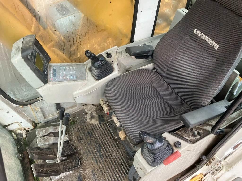 Liebherr 924 Lánctalpas kotrók