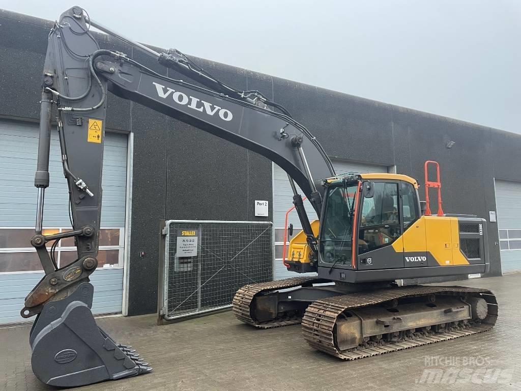 Volvo EC220E Lánctalpas kotrók