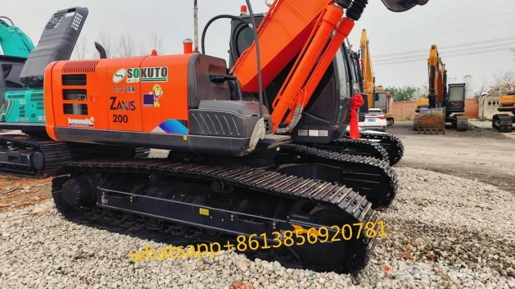 Hitachi ZX 200 Lánctalpas kotrók