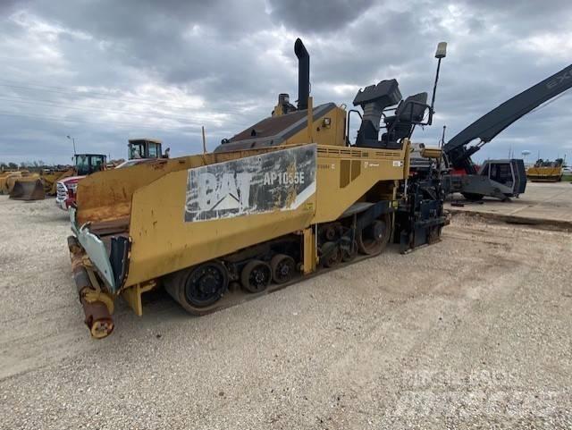 CAT AP1055E Aszfalt terítõ gépek