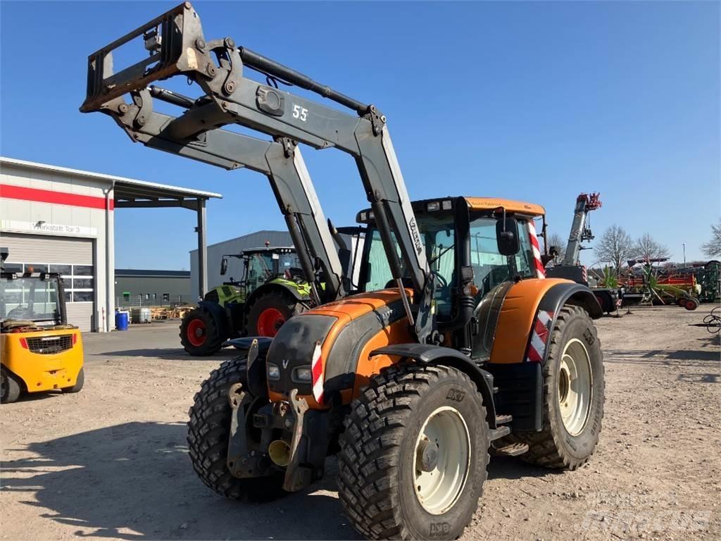 Valtra N122 Direct Traktorok
