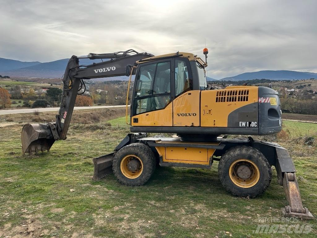 Volvo EW 140 C Gumikerekes kotrók