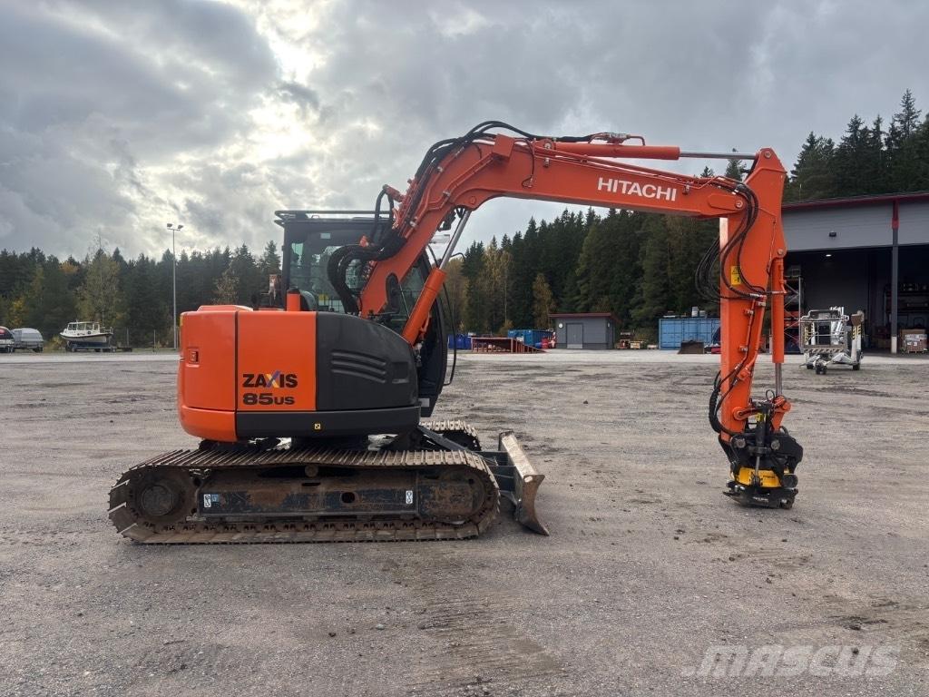 Hitachi ZX 85 US-5A Közepes (midi) kotrók 7 t - 12 t