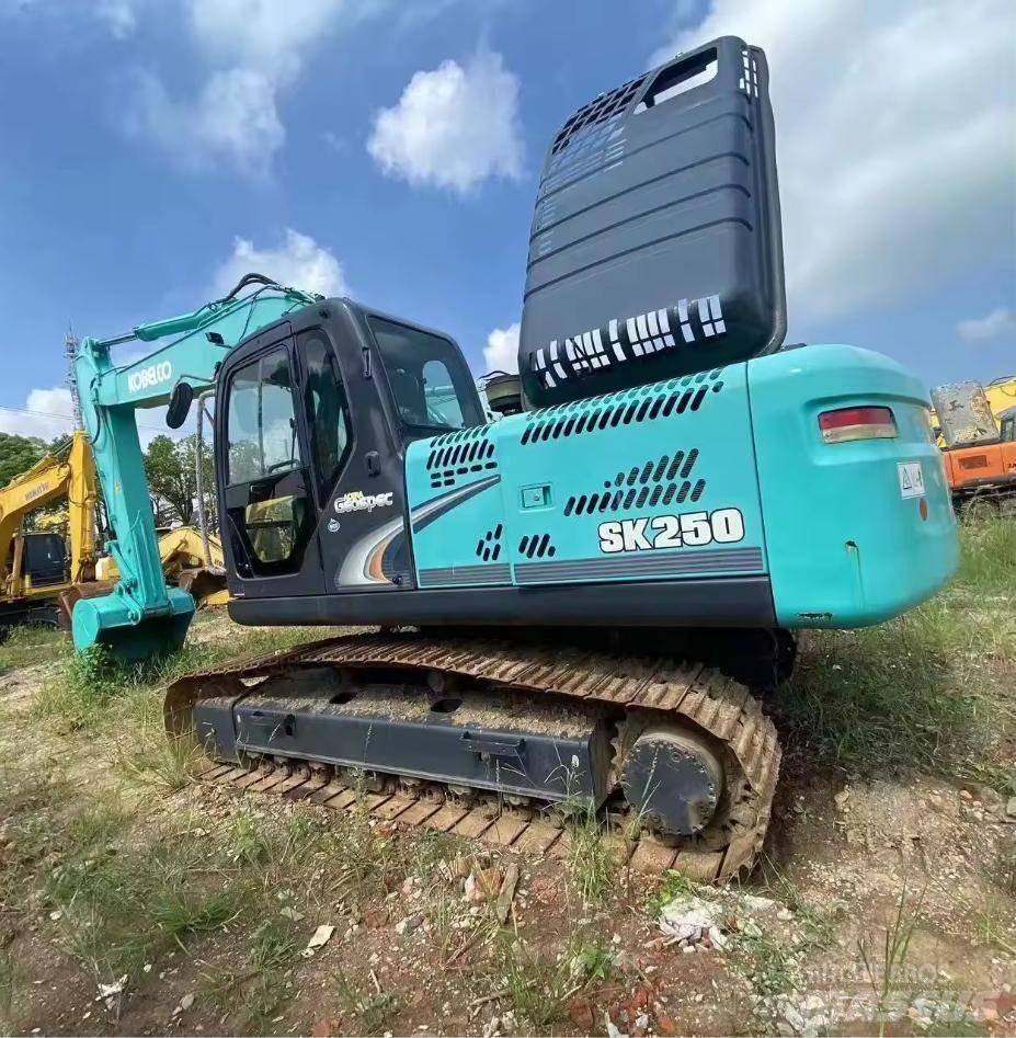 Kobelco SK 250 Lánctalpas kotrók