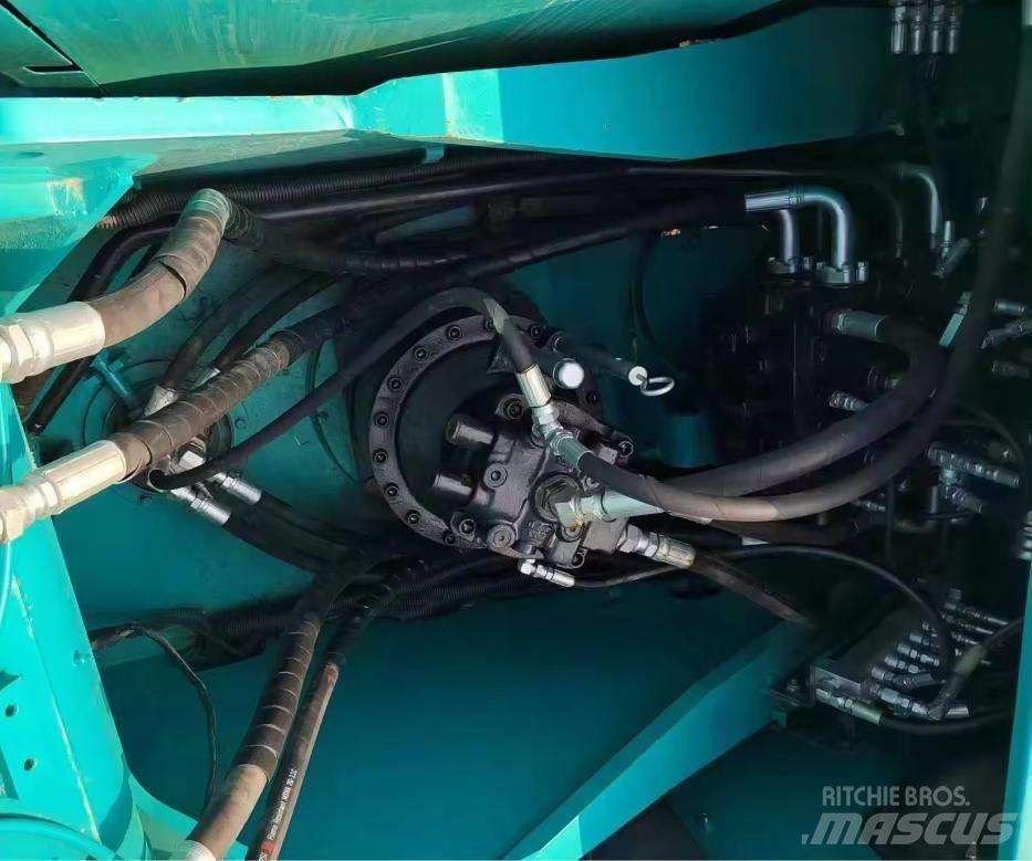 Kobelco SK 250 Lánctalpas kotrók