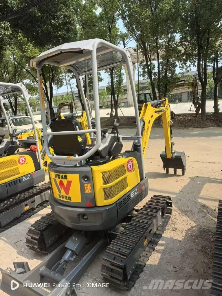 Wacker Neuson EZ 20 Lánctalpas kotrók