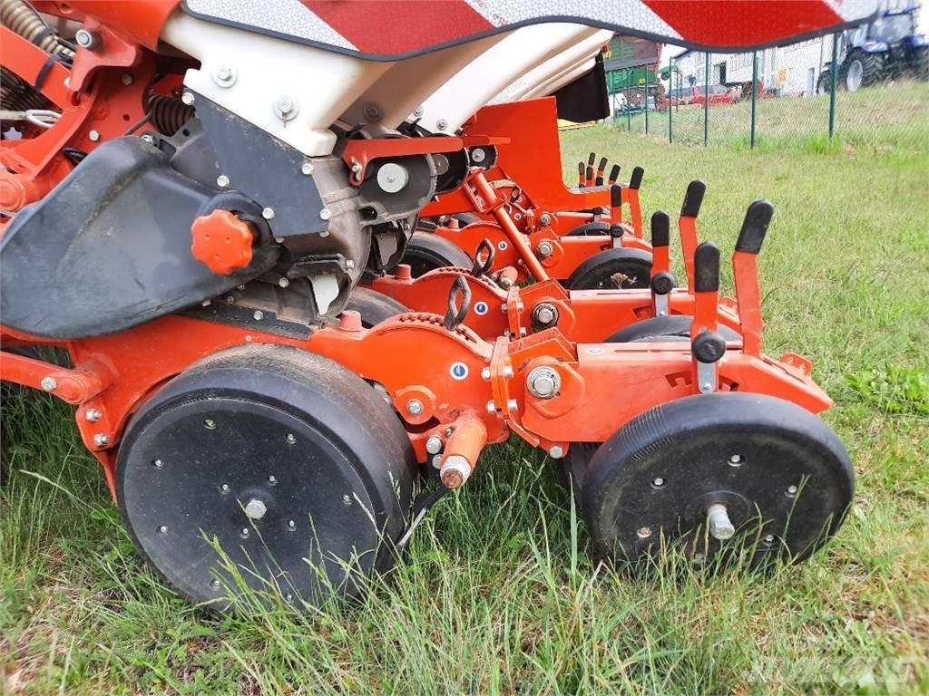 Kuhn Maxima 3RT Precíziós vetőgépek