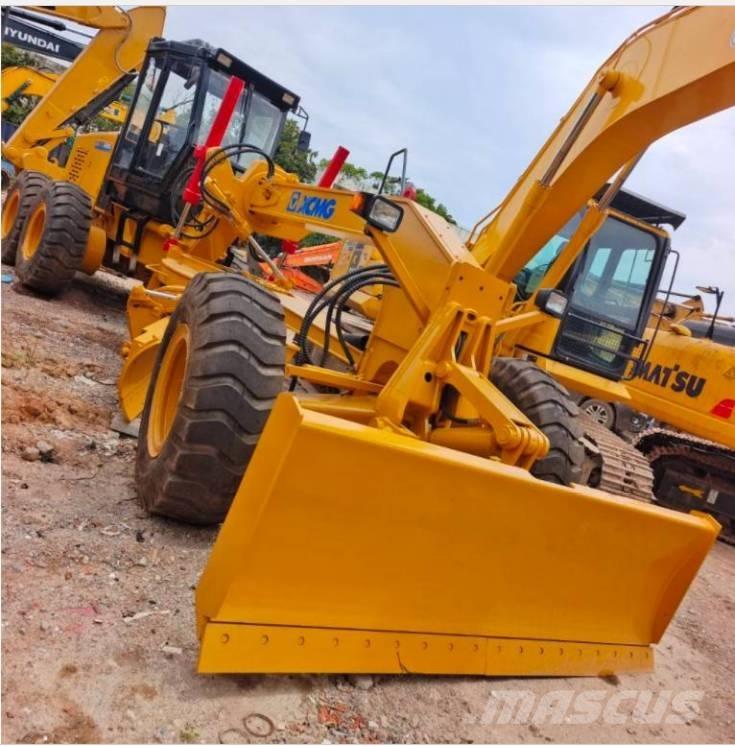 XCMG GR 2153 Gréderek