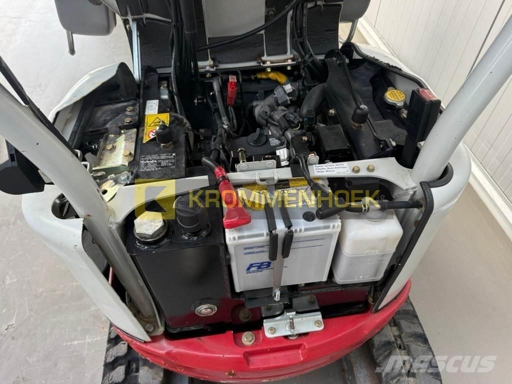 Takeuchi TB 210 R Mini kotrók < 7t