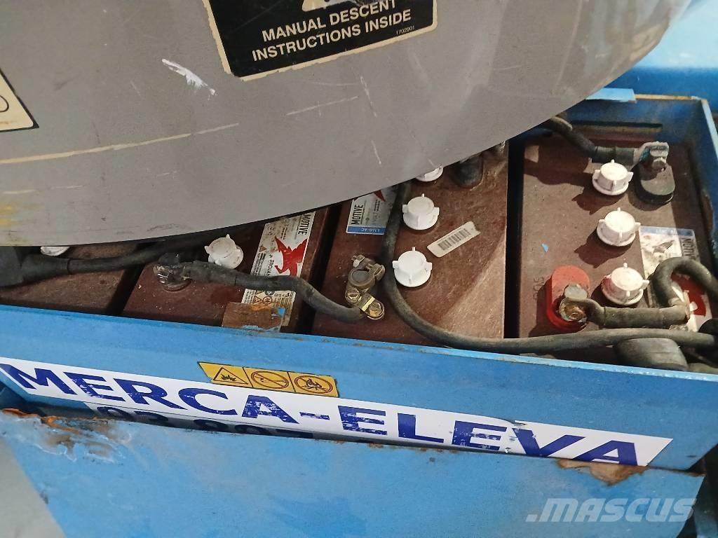 JLG E 300 AJP Karos emelők