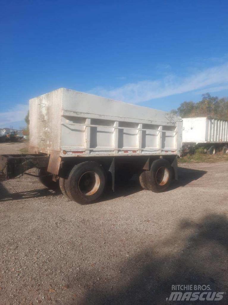 Smith Pup Trailer Billenő pótkocsik