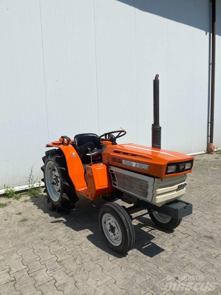 Kubota B 1600 Kompakt traktorok