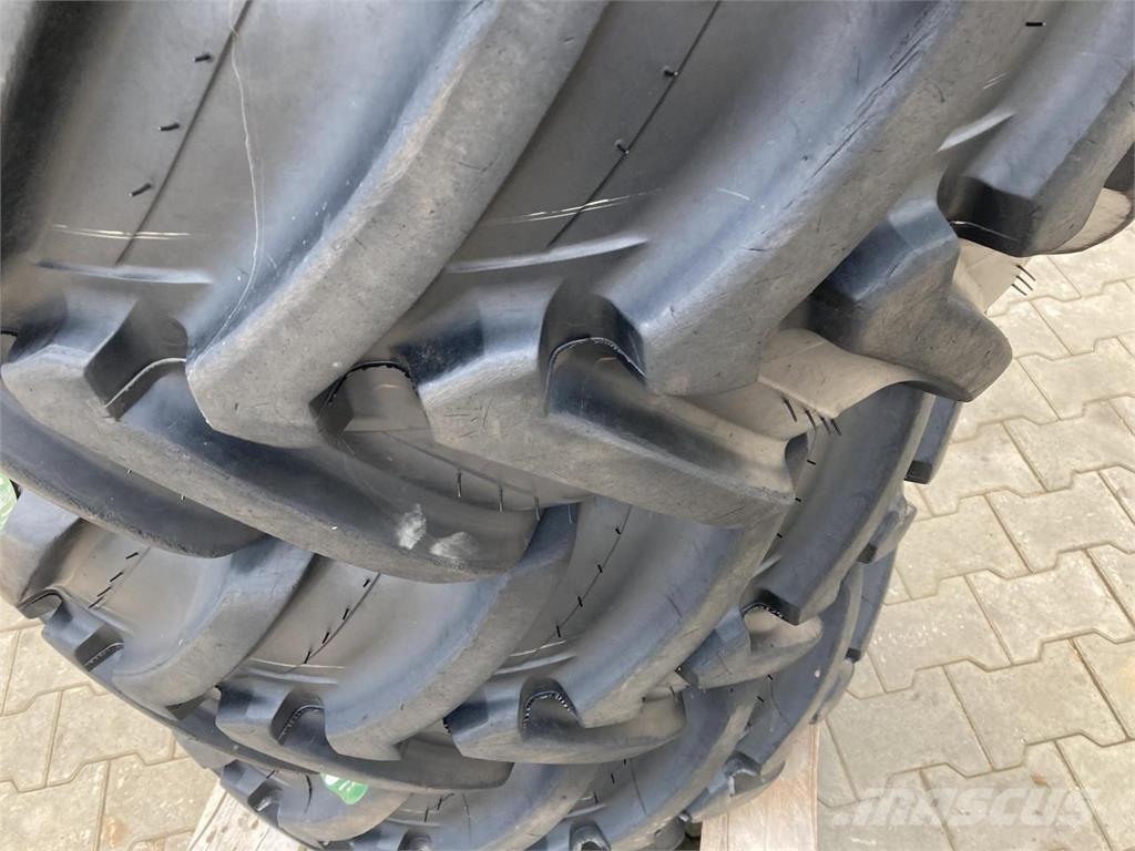 Michelin 400/70R20 Gumiabroncsok, kerekek és felnik